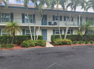 325 Charlemagne Blvd APT B105, Naples, FL 34112