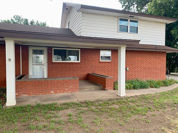 2nd image of 103 N Glenwood St
