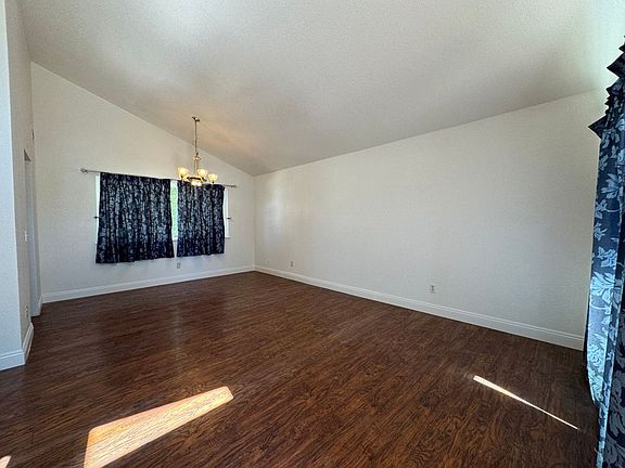 2nd image of 9609 Oaken Bucket Ct