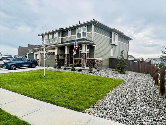 2nd image of 1901 Griffin Dr