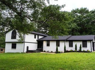 69 N Hearn Rd, Ellenwood, GA 30294