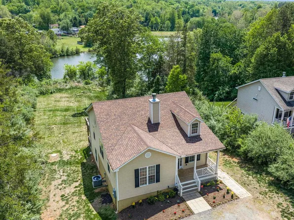 474 W Daffodil Rd, Ruckersville, VA 22968