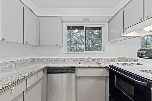 Anchor Apartments Photo 1