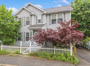 20 South St, Highland Falls, NY 10928