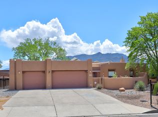 2528 Sandia Loop NE, Rio Rancho, NM 87144