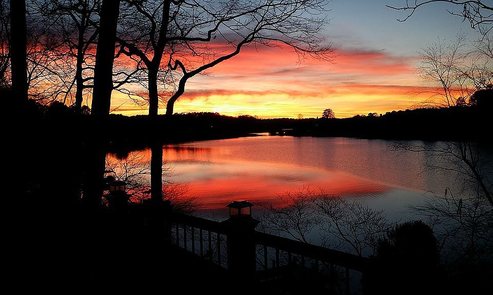Sunsets on Lake Windward 