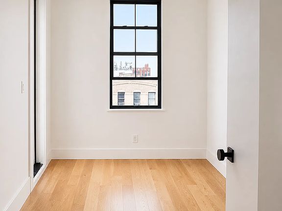 5th image of 1520 Saint Johns Pl #3