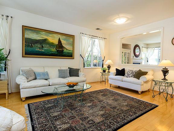 3rd image of 1809 Woodhaven Pl