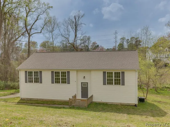214 Springfield Dr, Williamsburg, VA 23185