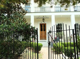 1220 Annunciation St, New Orleans, LA 70130