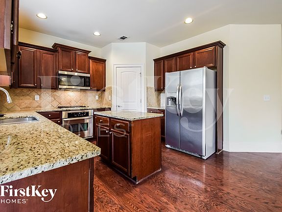 5th image of 1068 Parkmist Dr