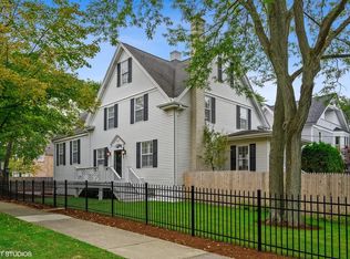 707 Hill Rd, Winnetka, IL 60093