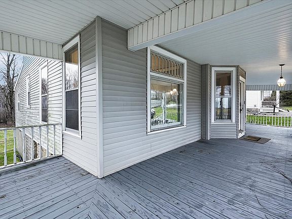5th image of 648 N High St