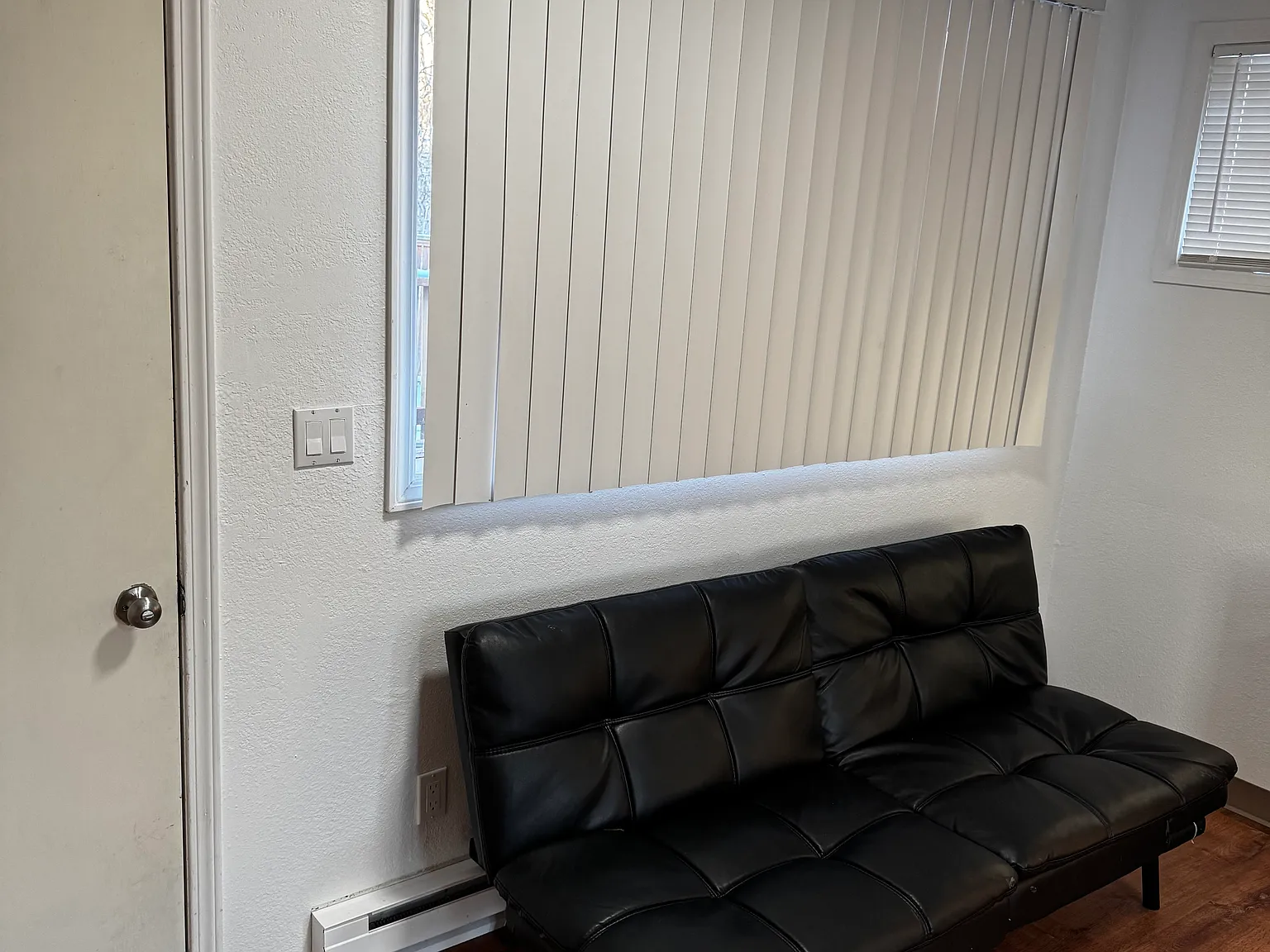 Studio, 500 sqft, $1,200 — Photo 4