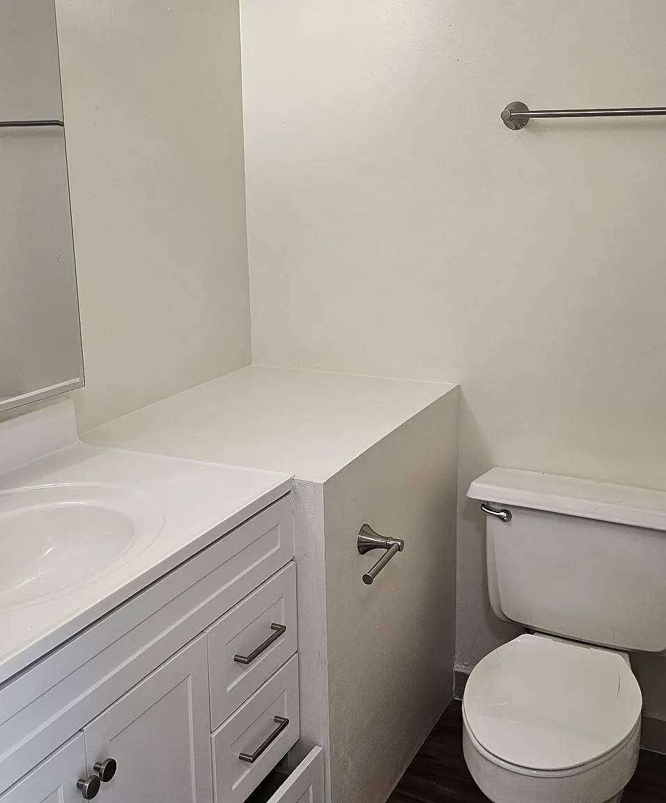 1 bed, 412 sqft, $1,400 — Photo 4