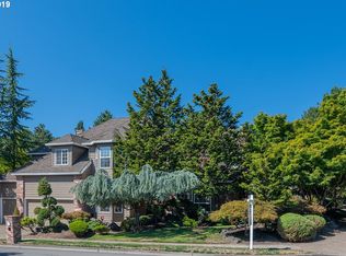 5705 Southwood Dr, Lake Oswego, OR 97035