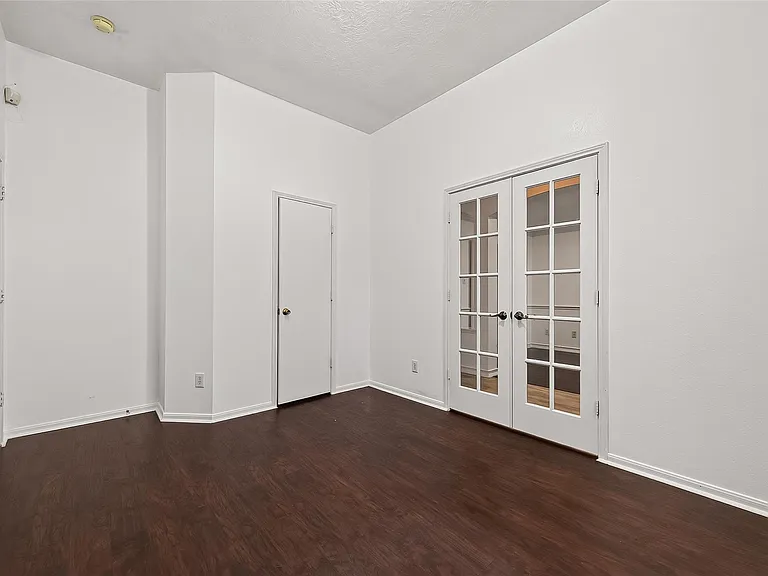 9323 Eaglewood Shadow Ct — Photo 3