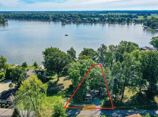 9730 Lakeshore Dr E, Huntsville, OH 43324