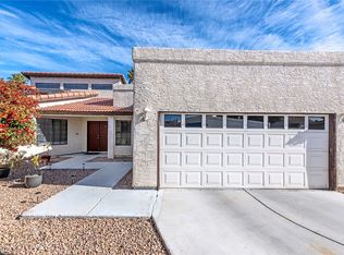6616 Gatehouse Ln, Las Vegas, NV 89108