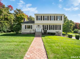 18 Carriage Drive, Seymour, CT 06483