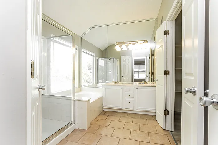 2512 SE Kimbrough Ct — Photo 11