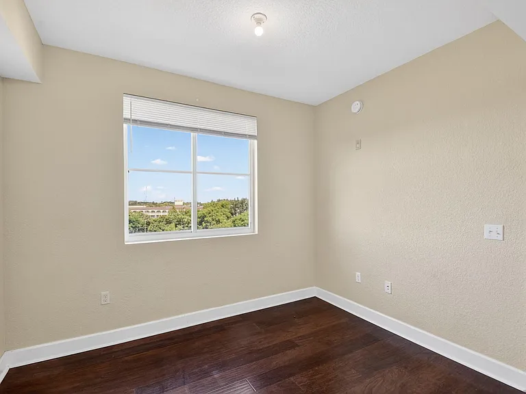 1660 Renaissance Commons Blvd #2517 — Photo 25