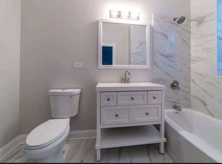 5824 S Michigan Ave #2, Chicago, IL 60637