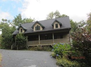 2526 Bobs Creek Rd, Zirconia, NC 28790