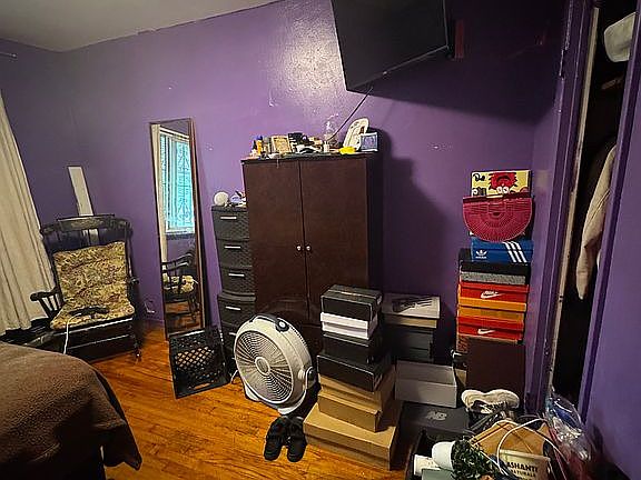 3rd image of 789 Hendrix St