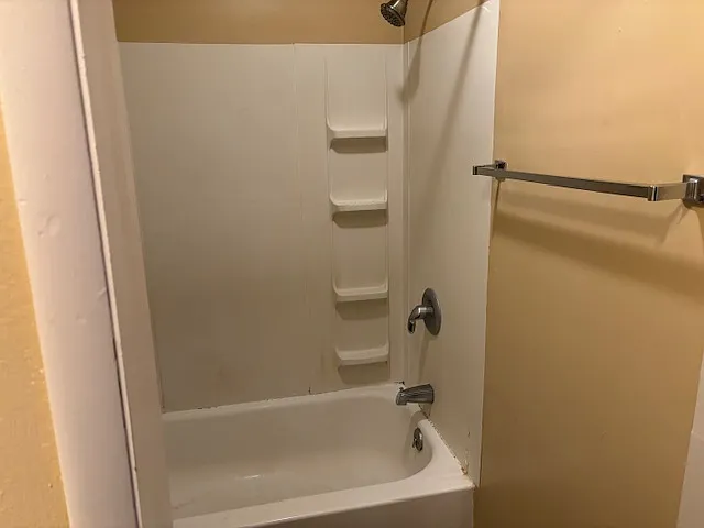 3999 Cedar Ave #32 — Photo 8