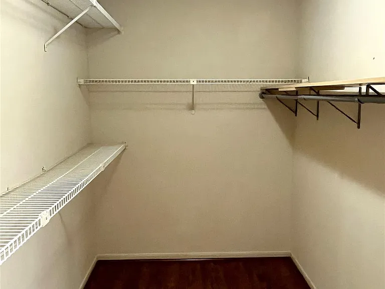 15343 Mondrian Dr — Photo 7