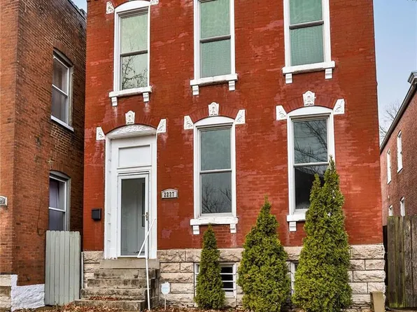 2227 Jules St, Saint Louis, MO 63104