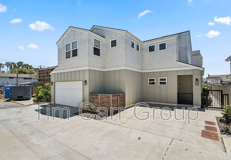 268 Palmer St — Photo 2