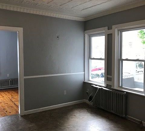 3rd image of 80 Railroad St APT 1