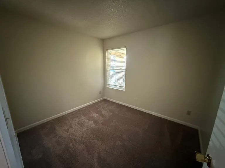 2766 Applewood Dr — Photo 25