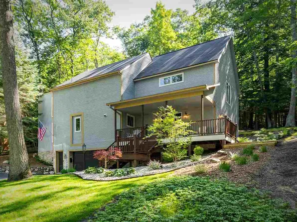 1446 Timber Pass, Harbor Springs, MI 49740