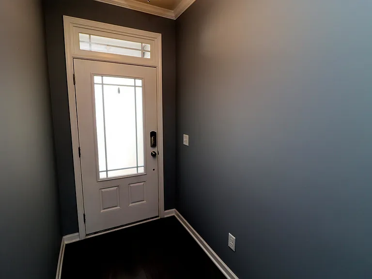 755 Amarra Dr — Photo 2