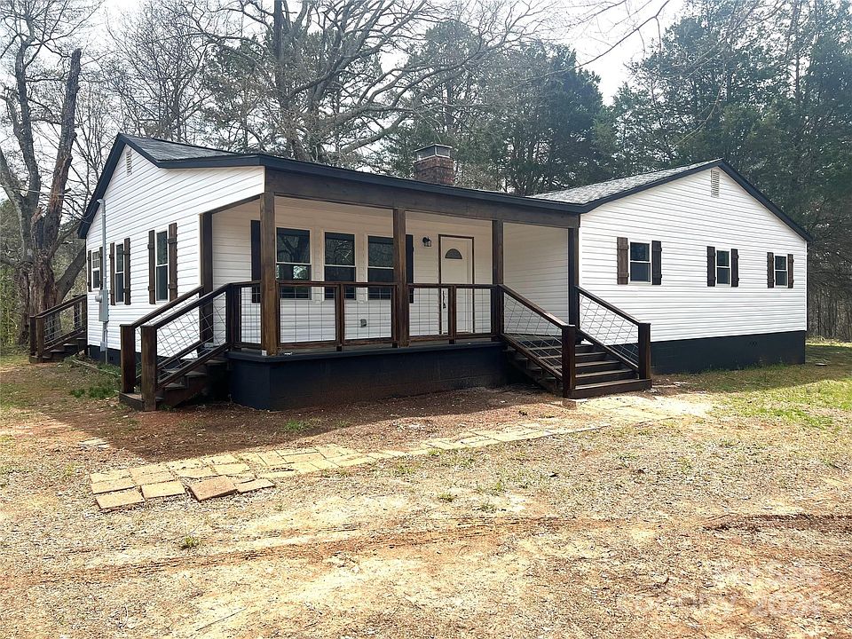 1st image of 311 Arthur Henson Ln