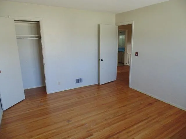 1110 Kingston Ave — Photo 11
