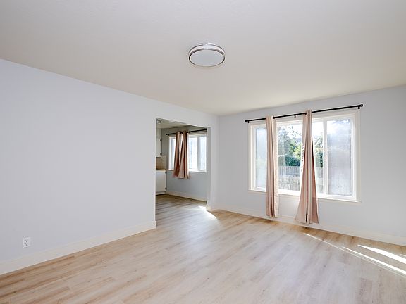 3rd image of 185 Sickles Ave APT 2