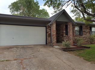 1637 S Pecan Pl, Broken Arrow, OK 74012