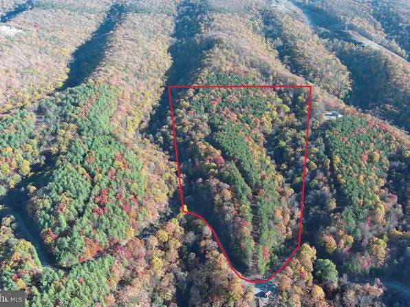 299 Ashton Woods Dr, Moorefield, WV 26836