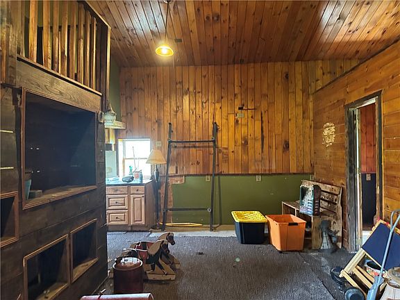 4th image of 4428 Scio Rd