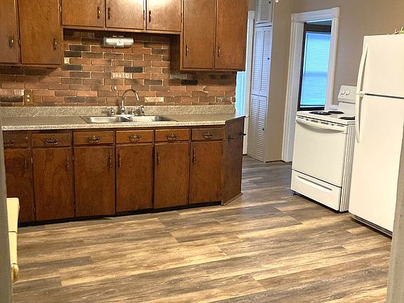 3rd image of 16 Remington Ave #18