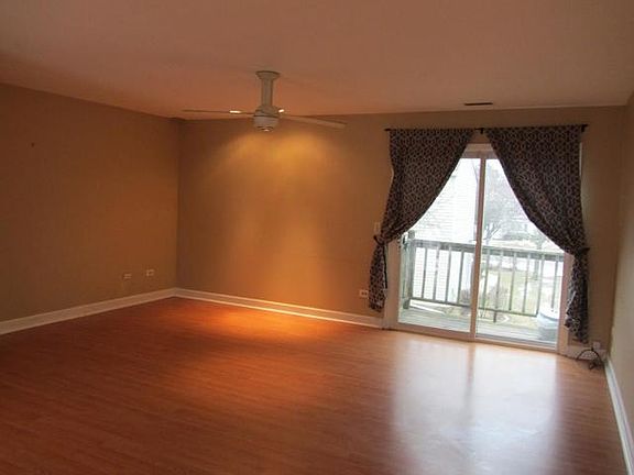 5th image of 953 Glouchester Cir #953