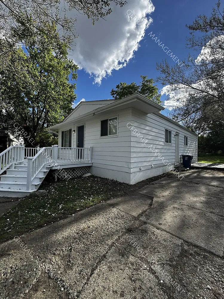 4019 Frazer St — Photo 2