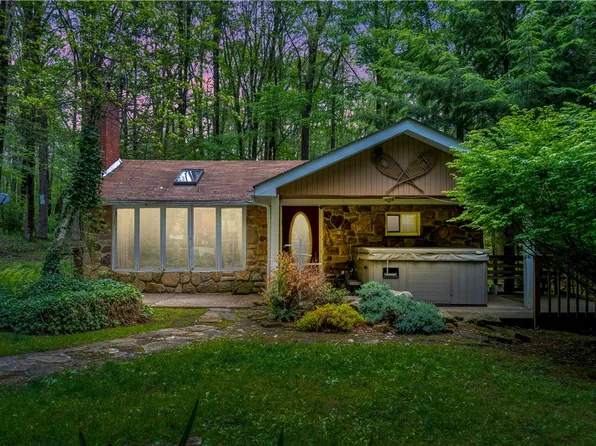 428 Old Hickory Flt, Somerset, PA 15501