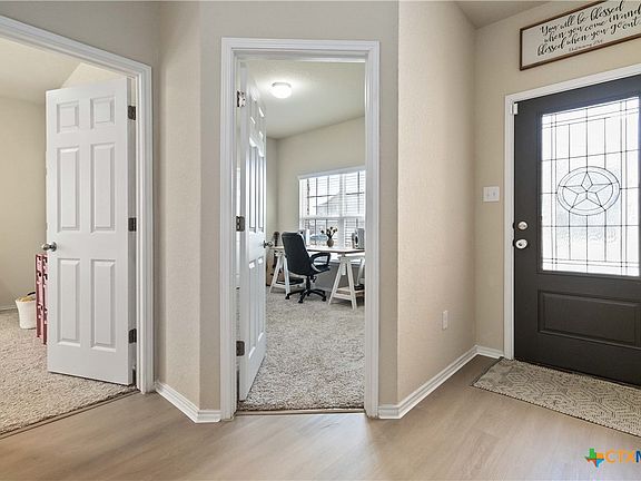 5th image of 325 Franchi Way