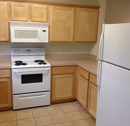 5th image of 1446 W Netherland Way APT 1