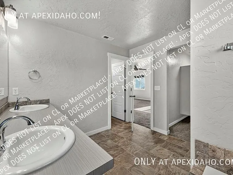 5095 N Maplestone Ave — Photo 44
